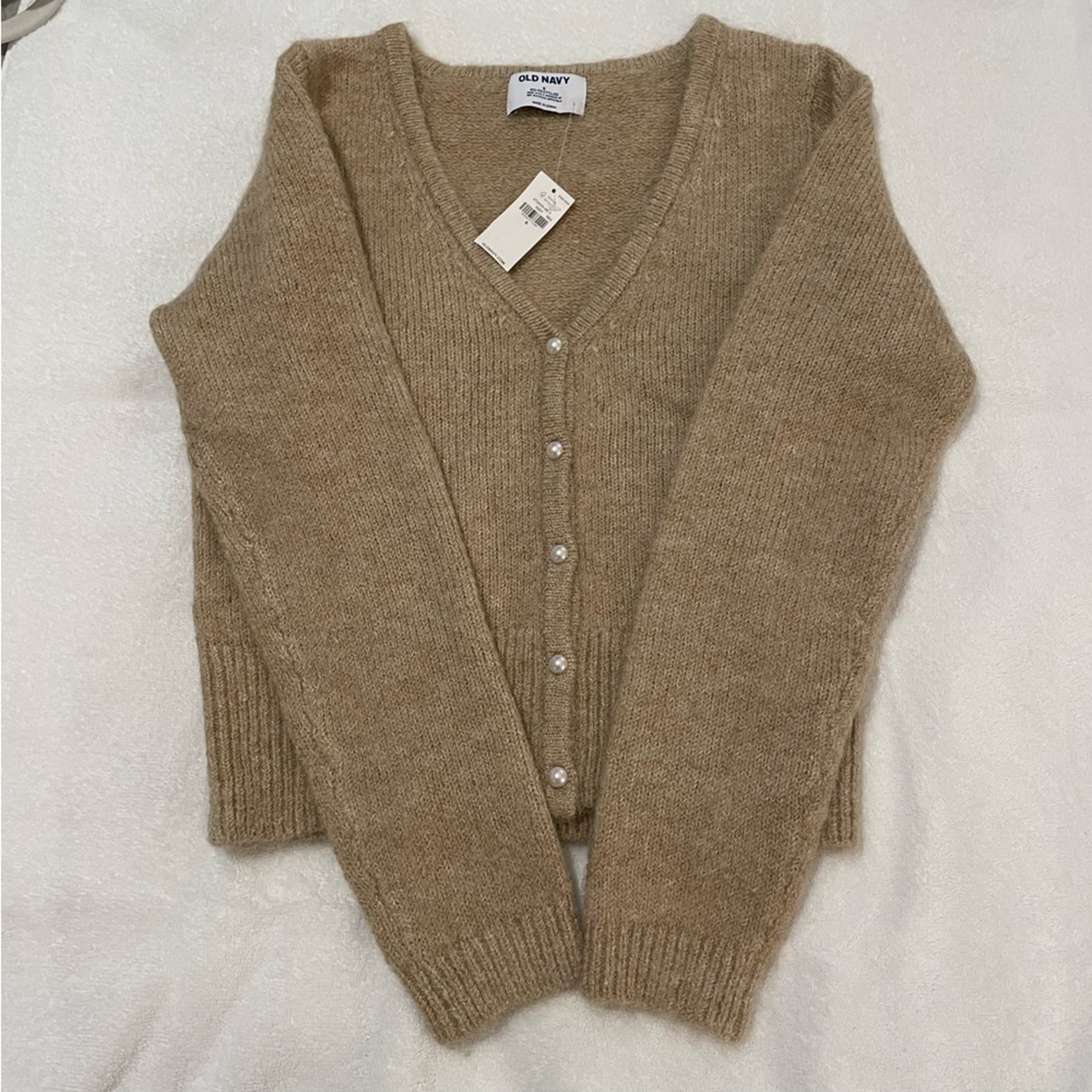 V neck sweater